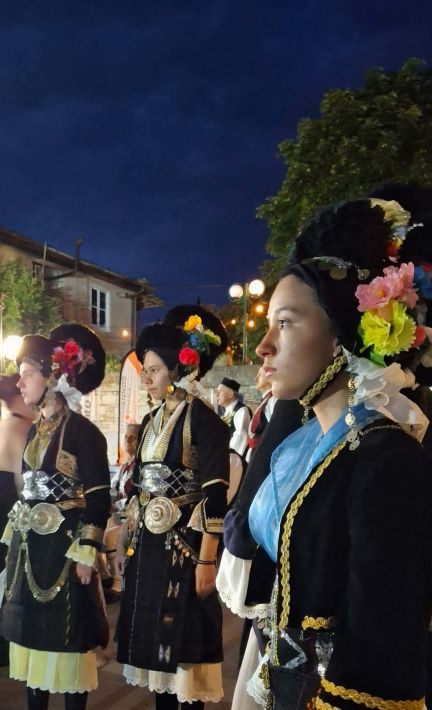 594422195_1939415153324484_608007253100436947_n